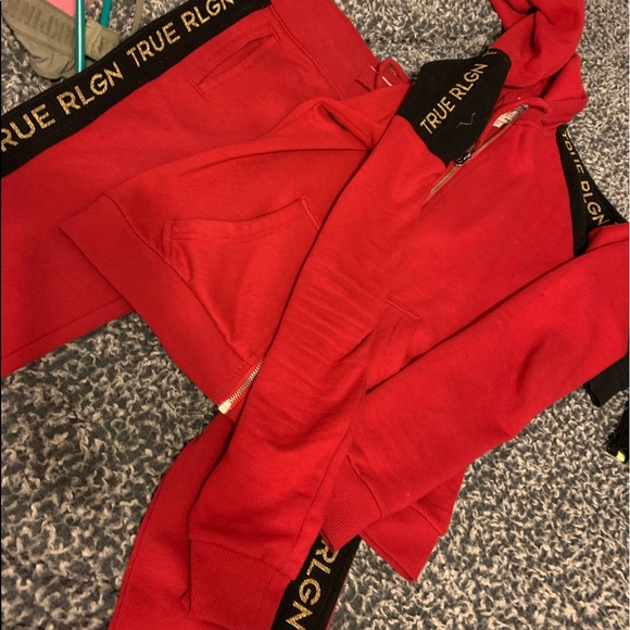 True Religion Other - True religion 2 piece set